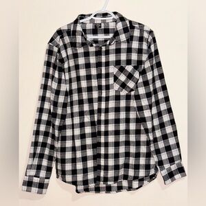 Black and White Plaid Button-Up Shirt